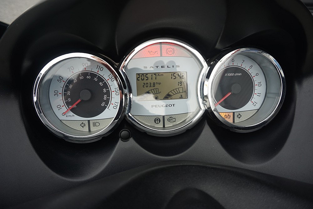 Peugeot Satelis 500 ABS